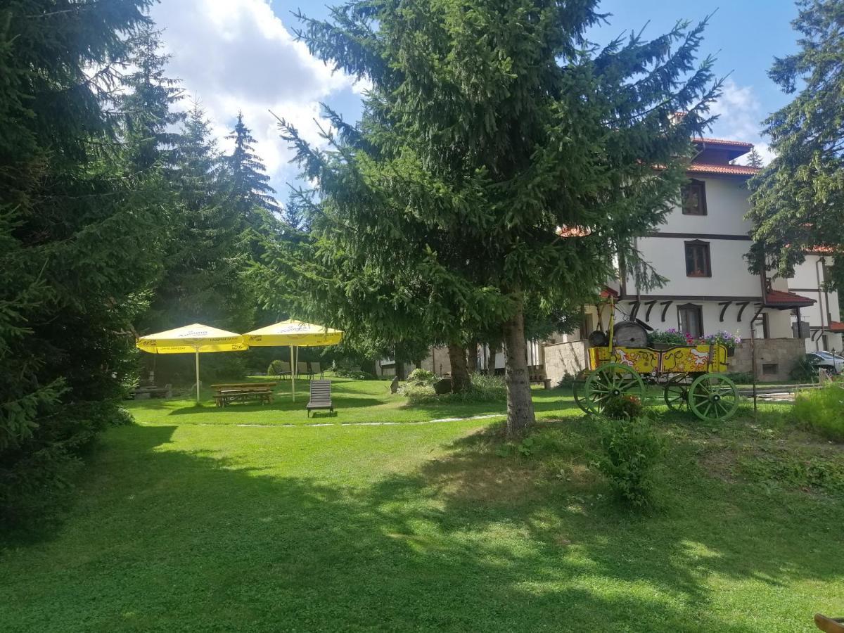 "Моето Любимо Място", Смолянски Езера - "My Favorite Place", Smolyan Lakes Extérieur photo