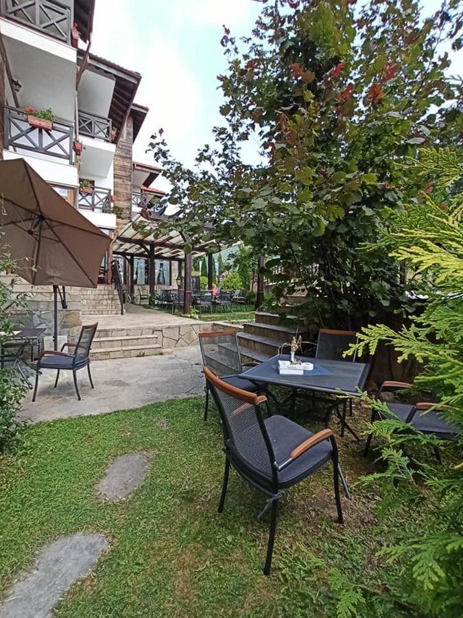 "Моето Любимо Място", Смолянски Езера - "My Favorite Place", Smolyan Lakes Extérieur photo
